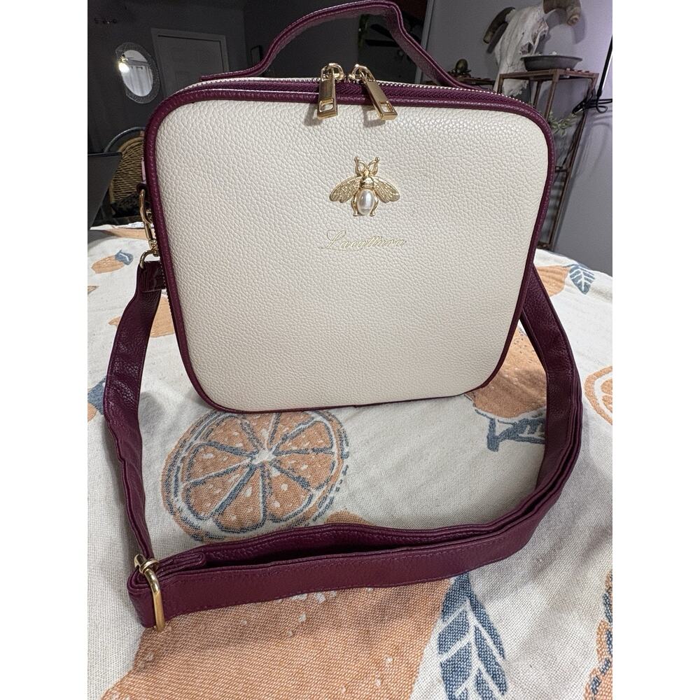 Lacattura Bee Crossbody Bag Cream & Burgundy Structured Organizer w/ Dividers
